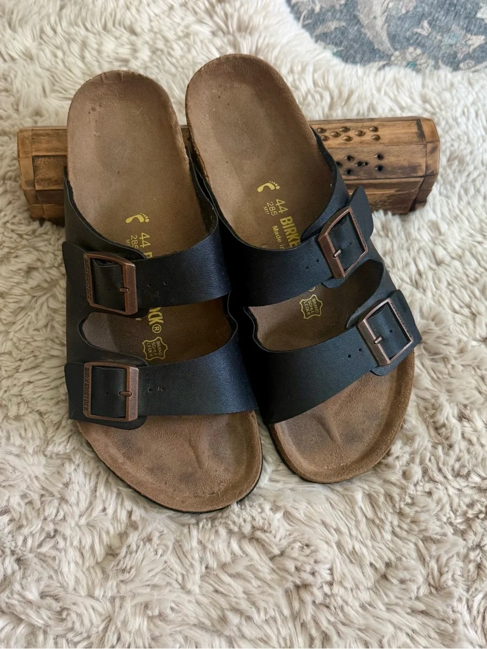 Birkenstock Men's Arizona  Black Leather Bronze Buckle  SZ 44 11M
